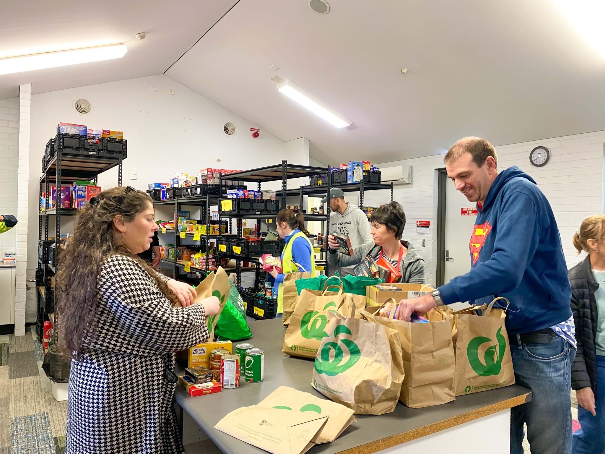 Greenacres Volunteers Sorting Woolworths Donations